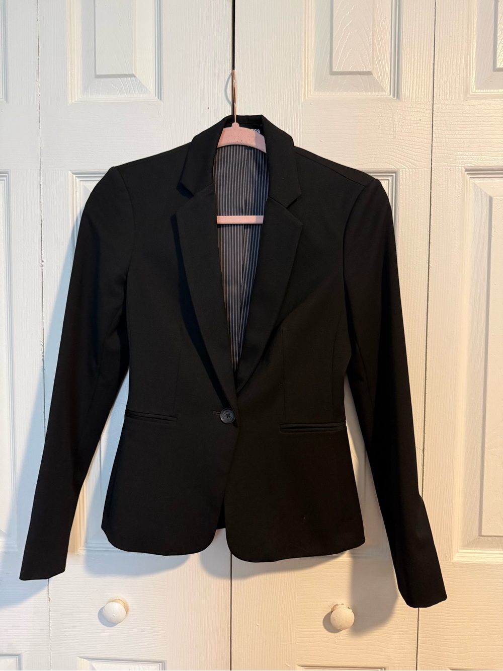 Express Black Single-Button Women's Blazer